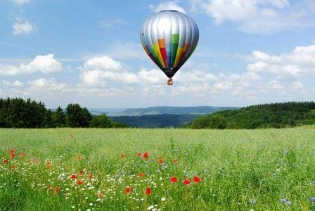 Bestattung Heißluftballon